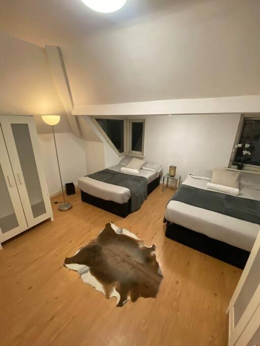 Apartmán Penthouse Studio With 2 Double Beds & Smart Tv. Great London Location Exteriér fotografie